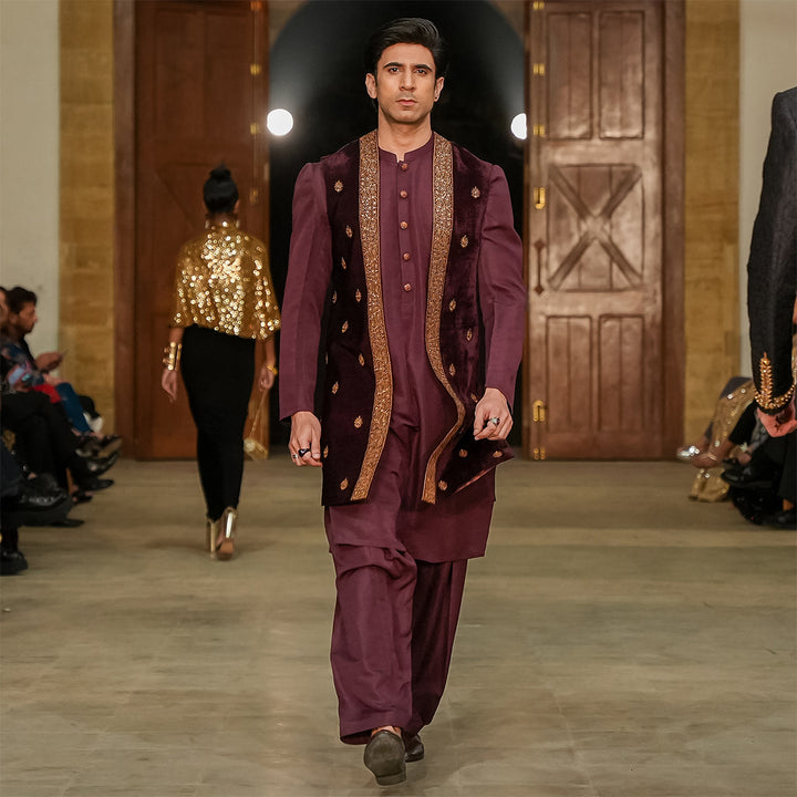 Maroon velvet cape embroidered waistcoat with coat-style sleeves,