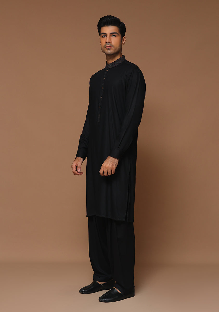 Ayuthia Tap Shoe Slim Fit Embroidered Suit