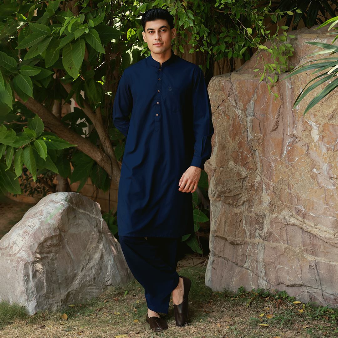 Classic Fit Band Collar Pocket Emb Suit