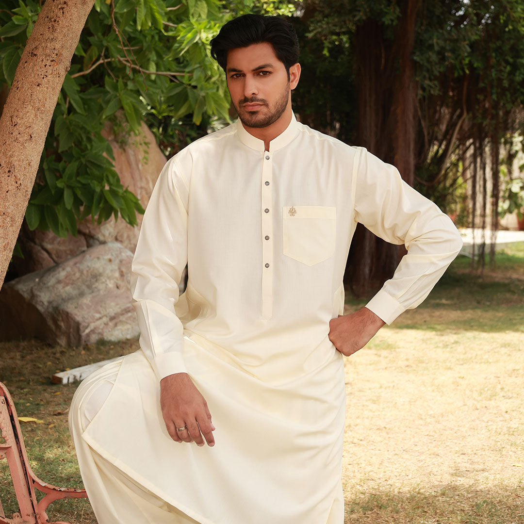 Classic Fit Band Collar Pocket Emb Suit