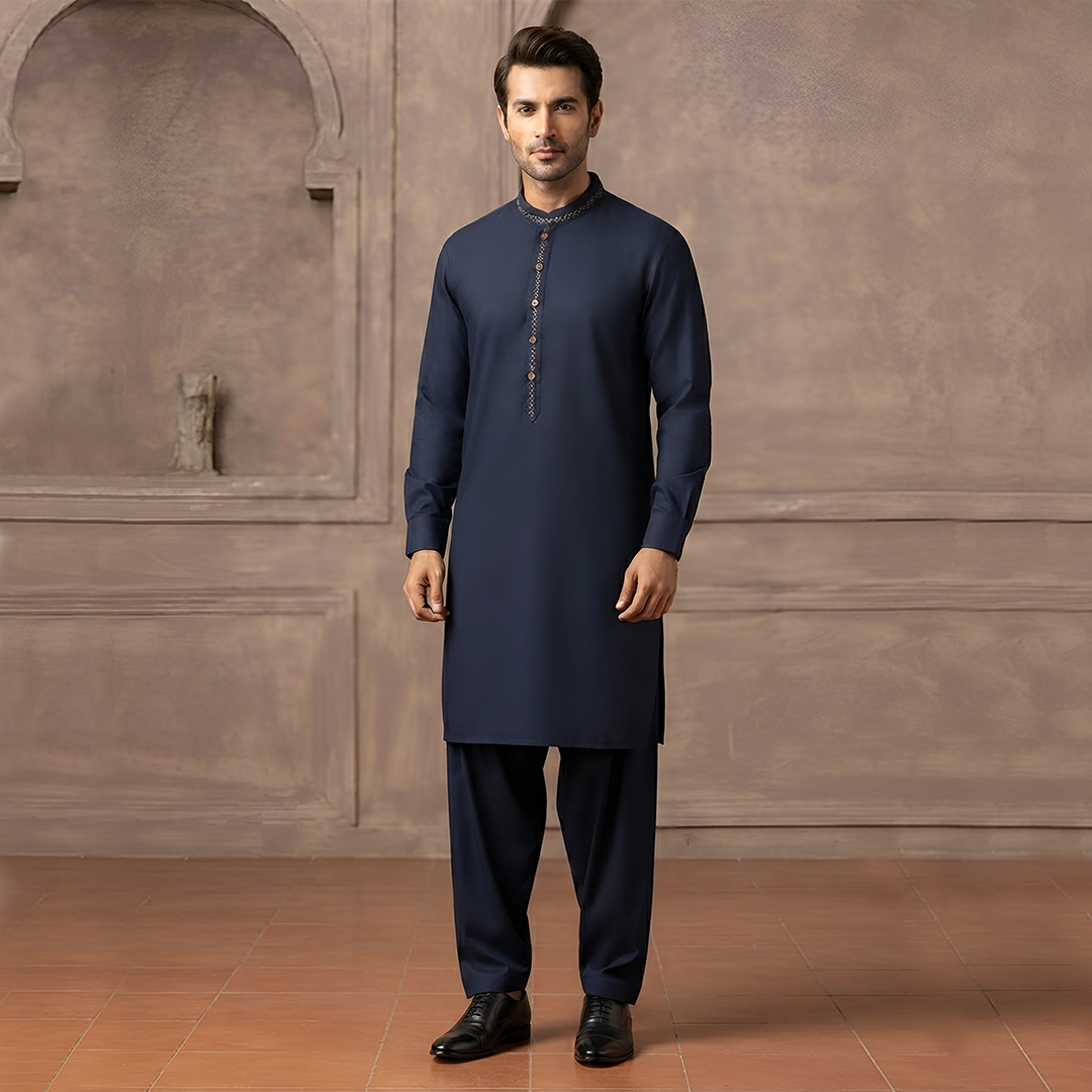 Classic Fit Emb Band Collar Suit