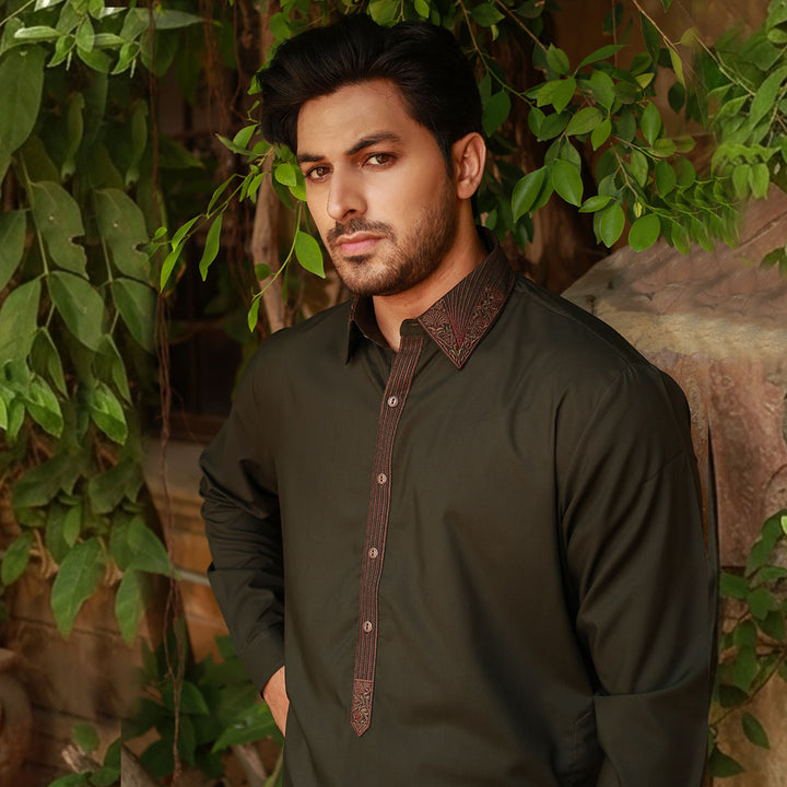 Classic Fit Emb Shirt Collar Suit