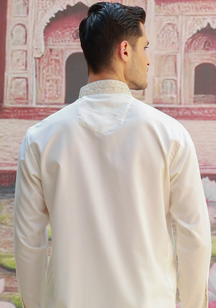 Poly Viscose Vanilla Ice  Classic Fit Embroidered Suit