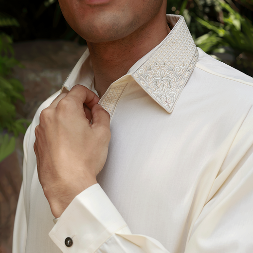 Classic Fit Emb Shirt Collar Kameez Shalwar