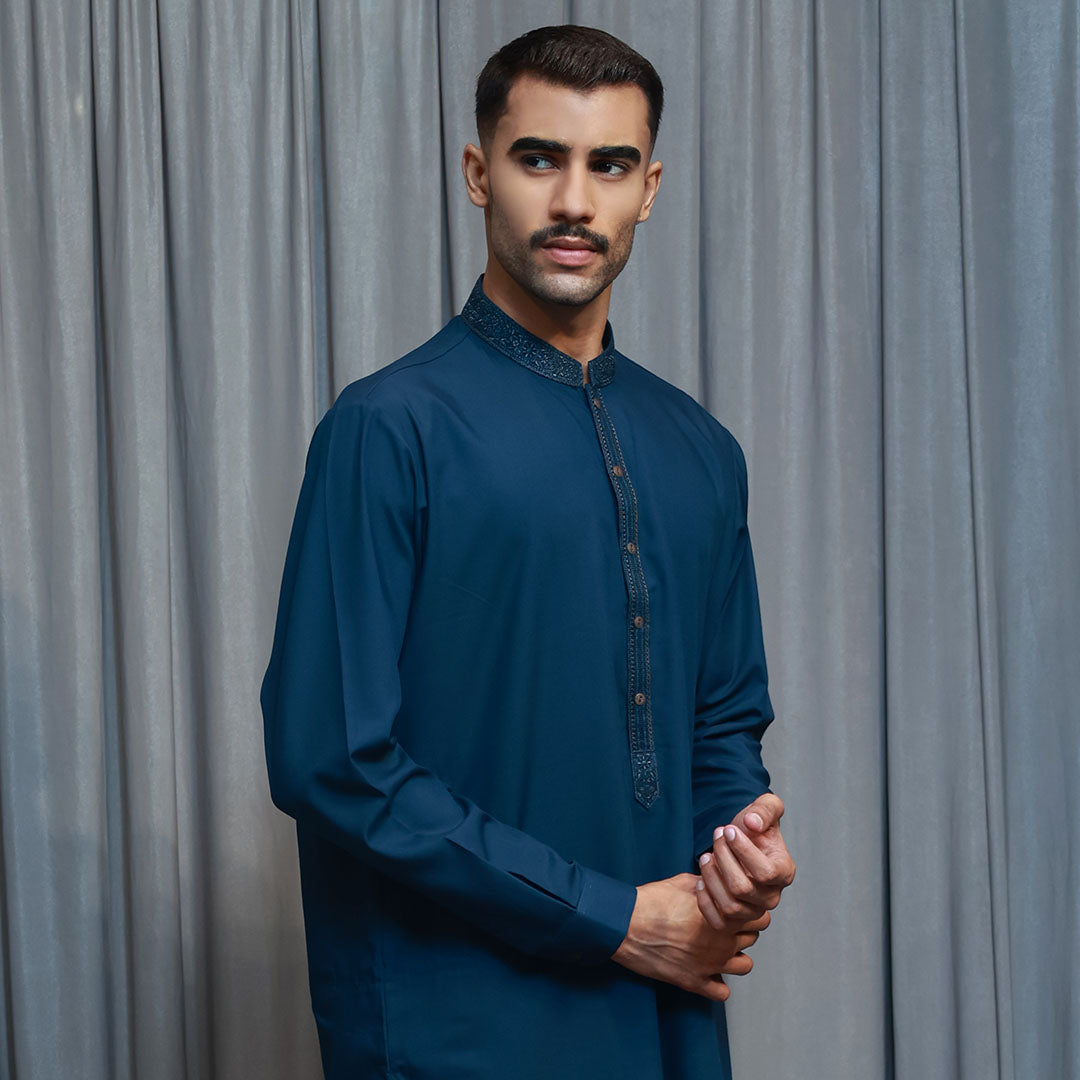 Poly Viscos Salute Classic Fit EMB Suit