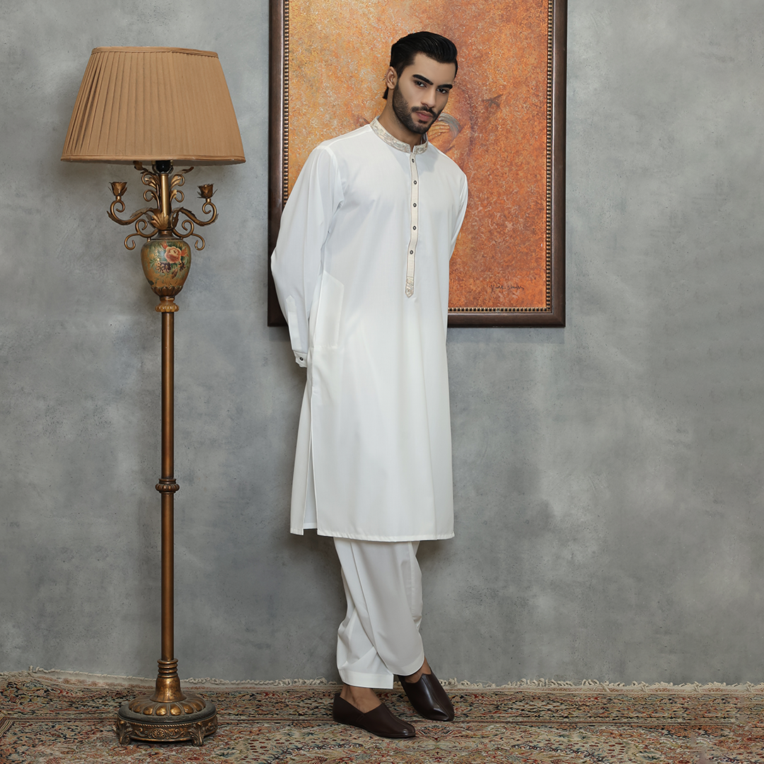 Poly Viscose Cloud Dancer Classic Fit Embroidered Suit