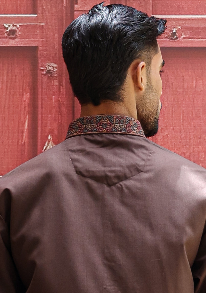 Poly Viscose Java Classic Fit Embroidered Suit