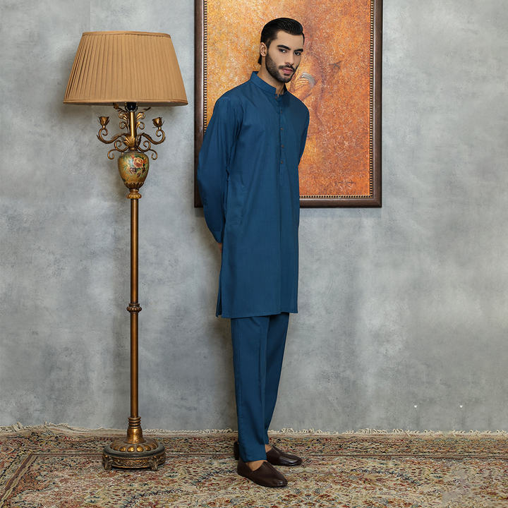 Poly Viscose Reflecting Pond Slim  Fit Suit