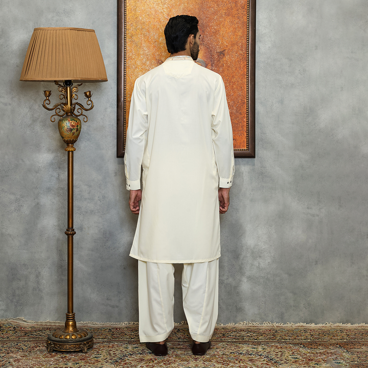 Poly Viscose Vanilla ice Classic Fit Embroidered Suit