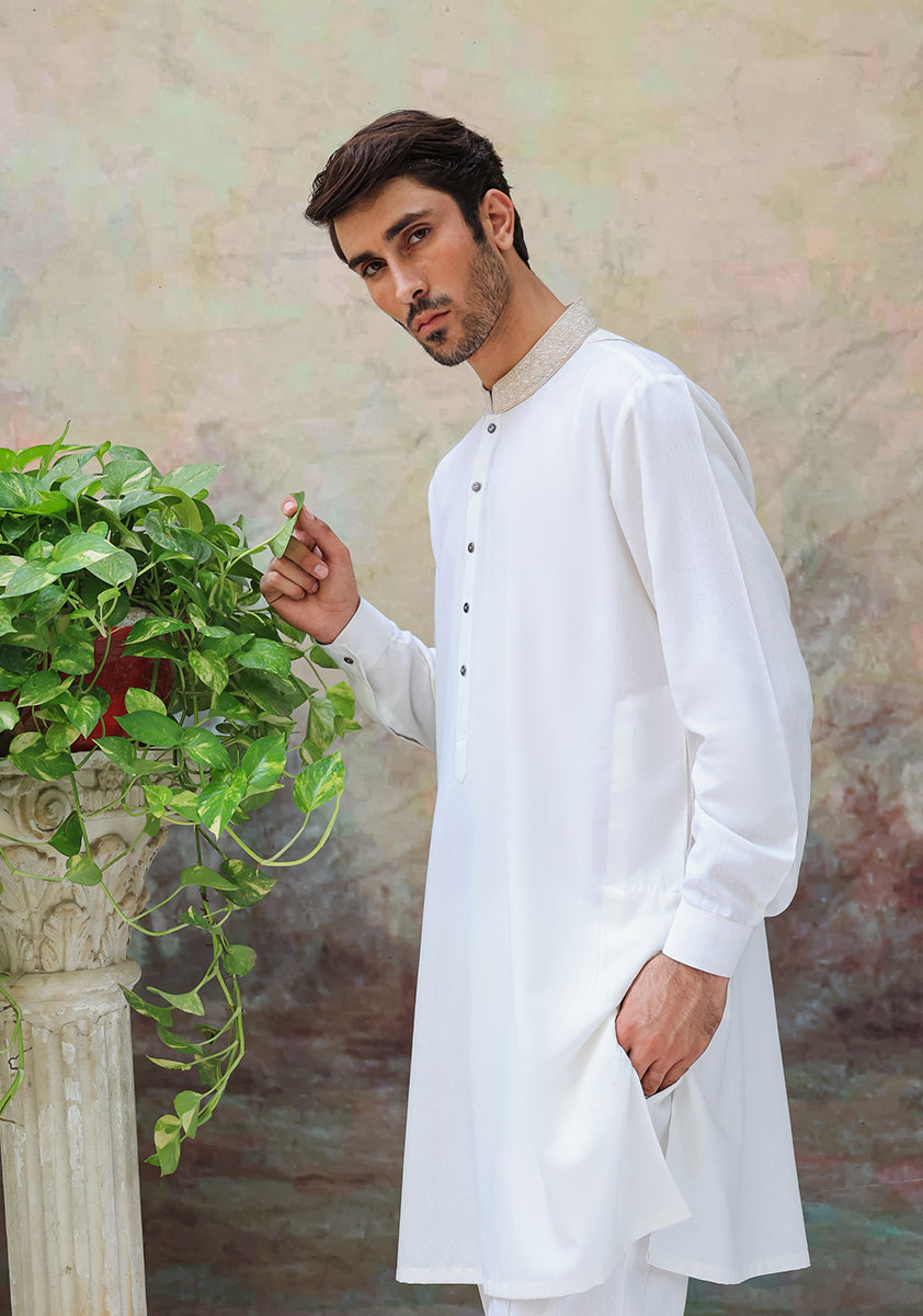Classic Ayuthia Cloud Dancer Slim Fit Embroidered Suit