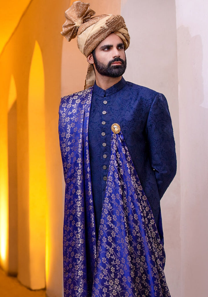 Outer Space Karandi Traditional plain Sherwani