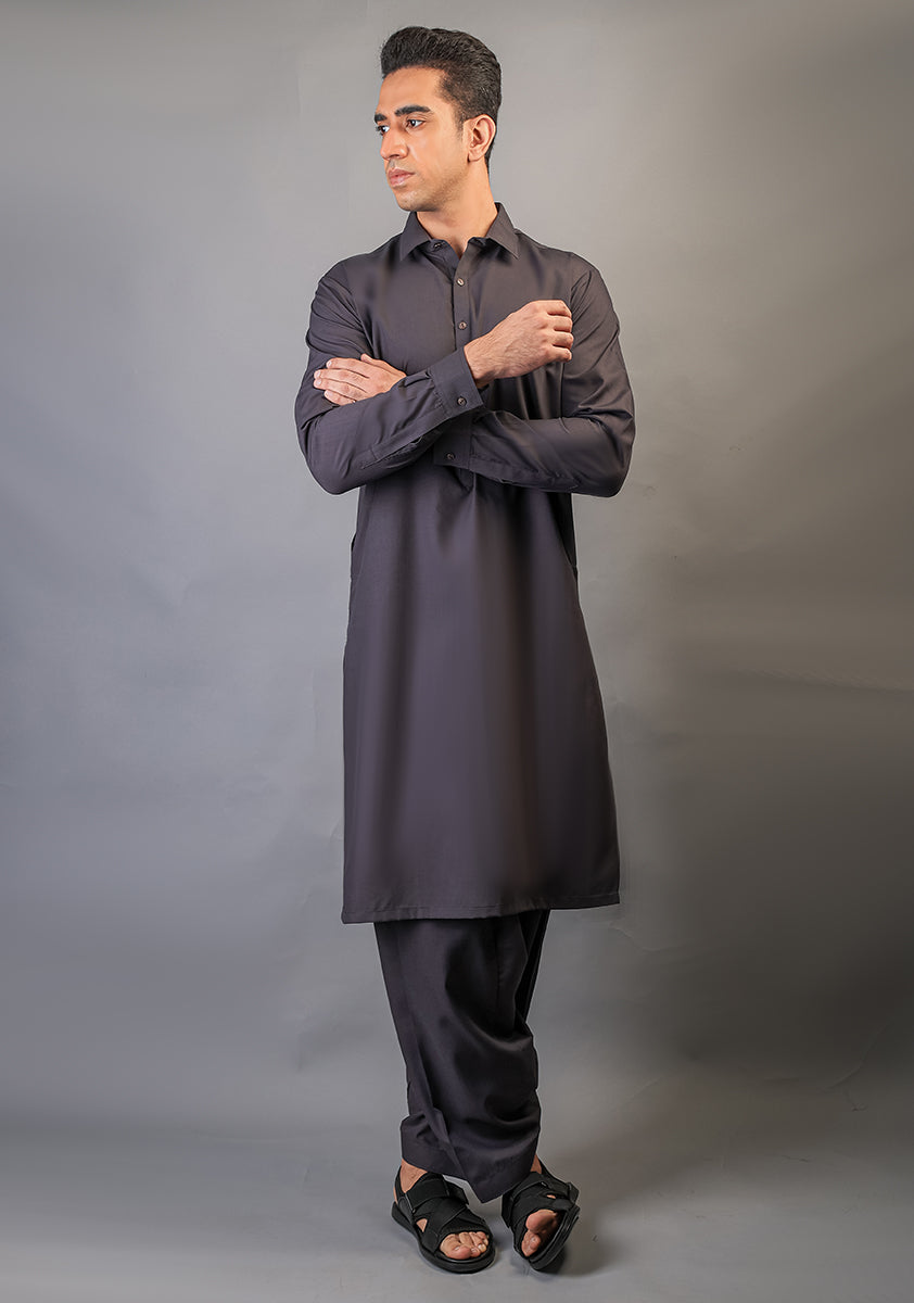 Poly Viscose Ebony Slim Fit Slightly Defected Suit
